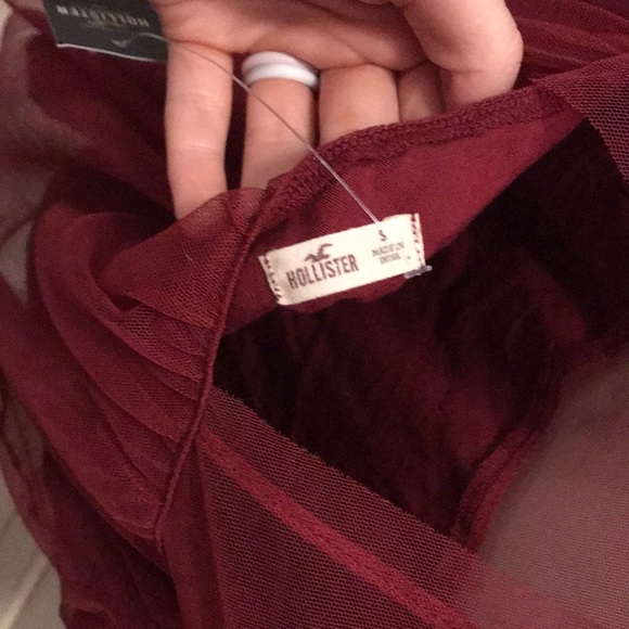 Hollister shirt - Picture 4 of 4